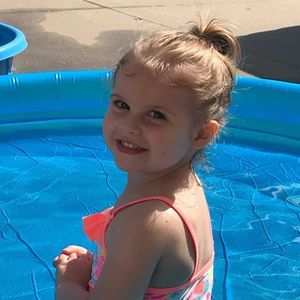 Meet your Posher, Kendra